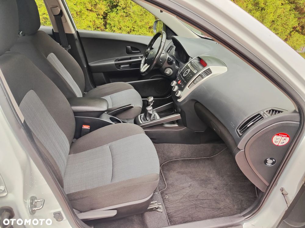 Kia Ceed 1.4 CVVT - 14