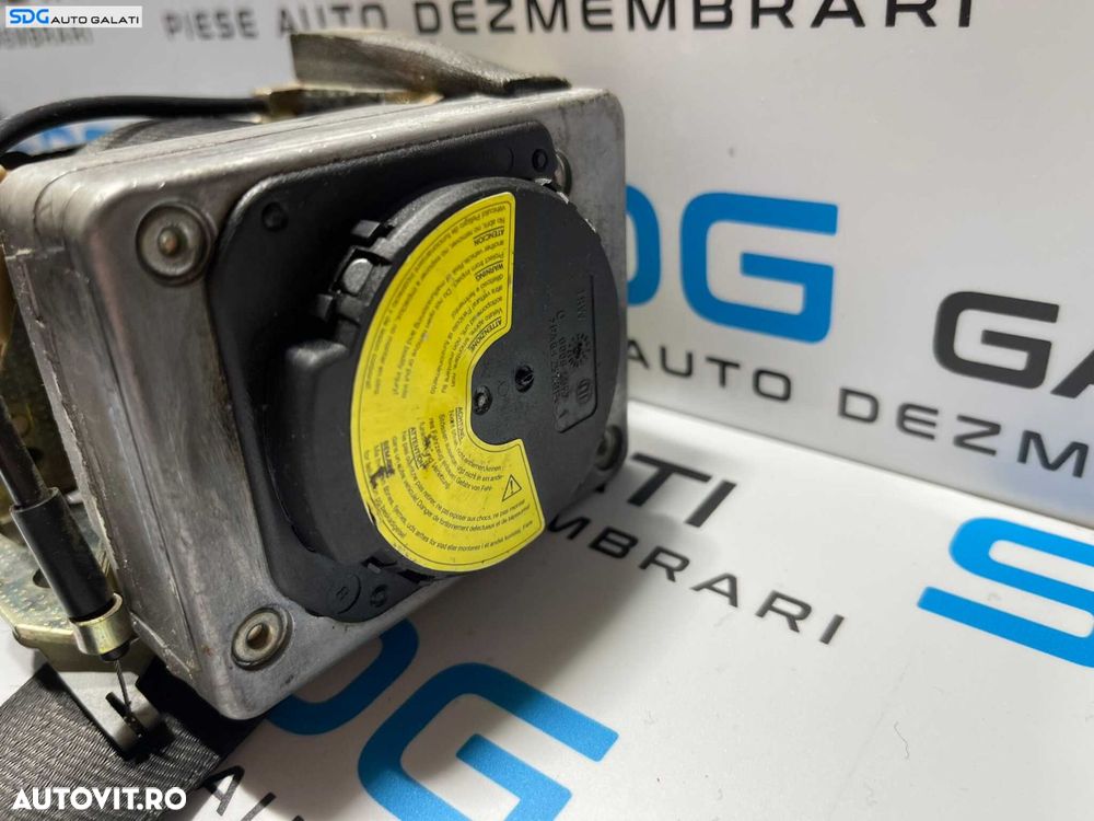 Set Centuri de Siguranta Fata Stanga Dreapta Sofer Pasager Skoda Octavia 1 1997 - 2011 Cod 1U4857702C 1U4857701C - 8