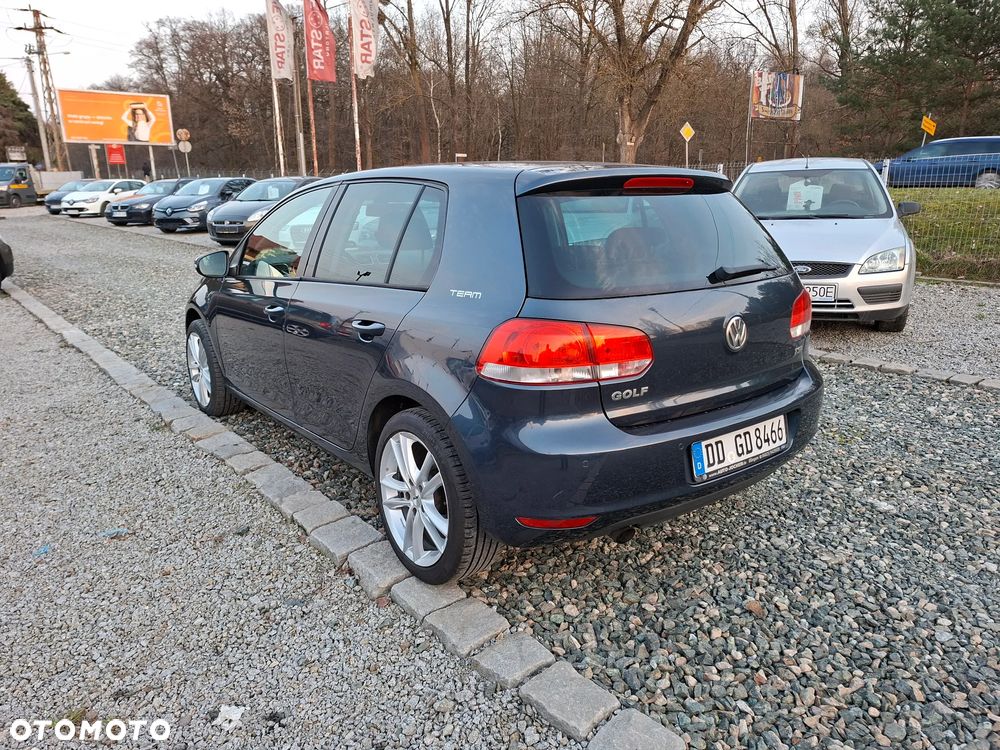 Volkswagen Golf 1.2 TSI BlueMotion Technology Comfortline - 12
