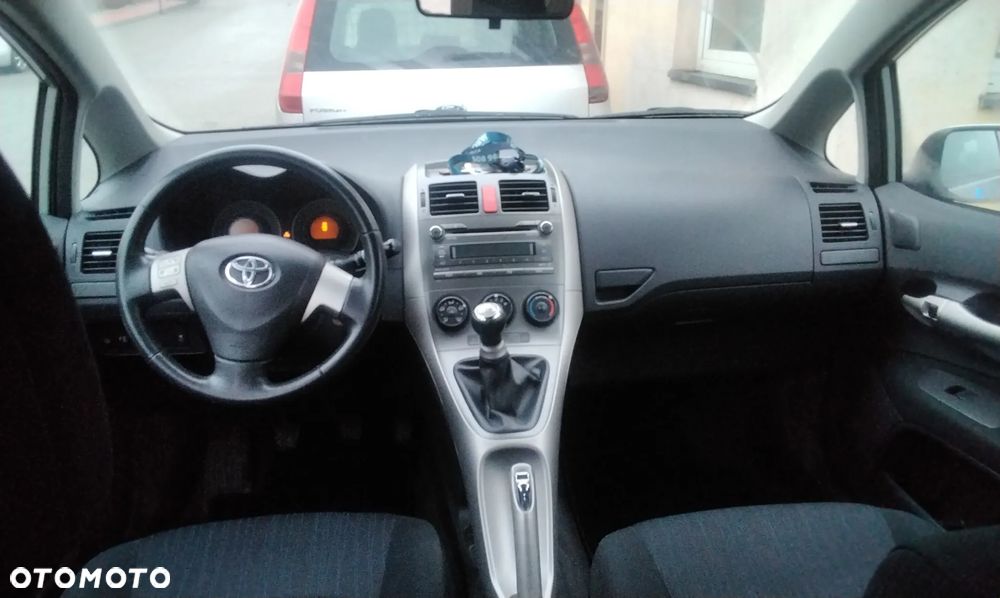 Toyota Auris 1.4 VVT-i Sol - 16