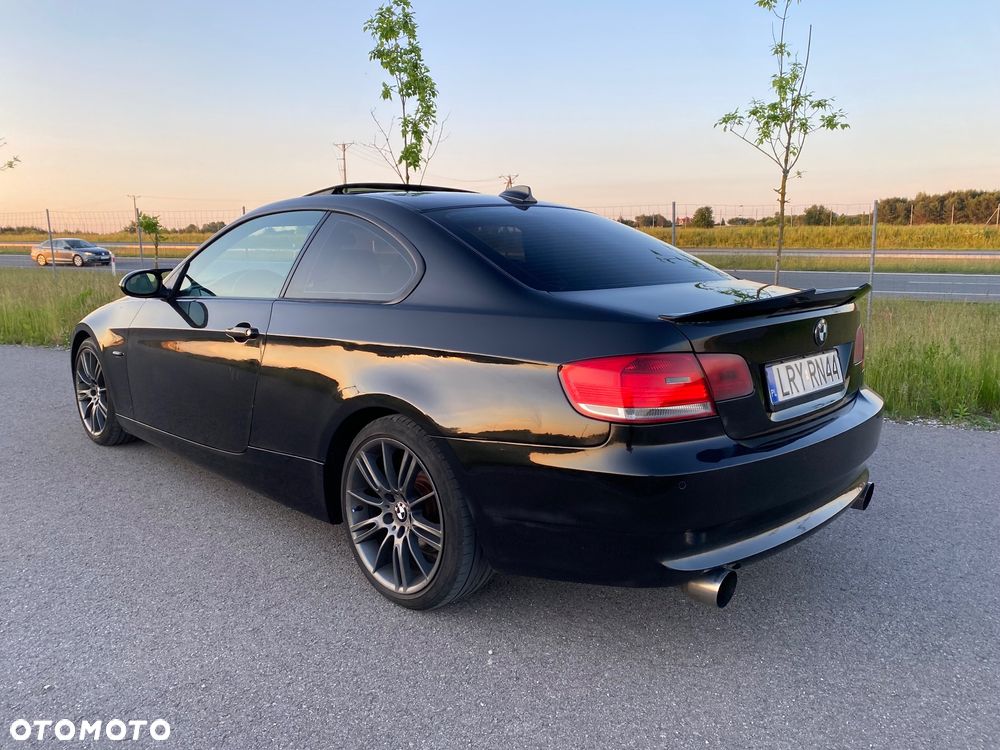 BMW Seria 3 320d - 8