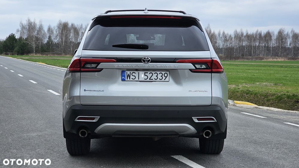 Toyota Grand Highlander - 6