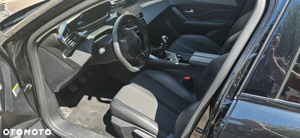 Peugeot 308 1.2 PureTech GPF Allure Pack S&S - 12