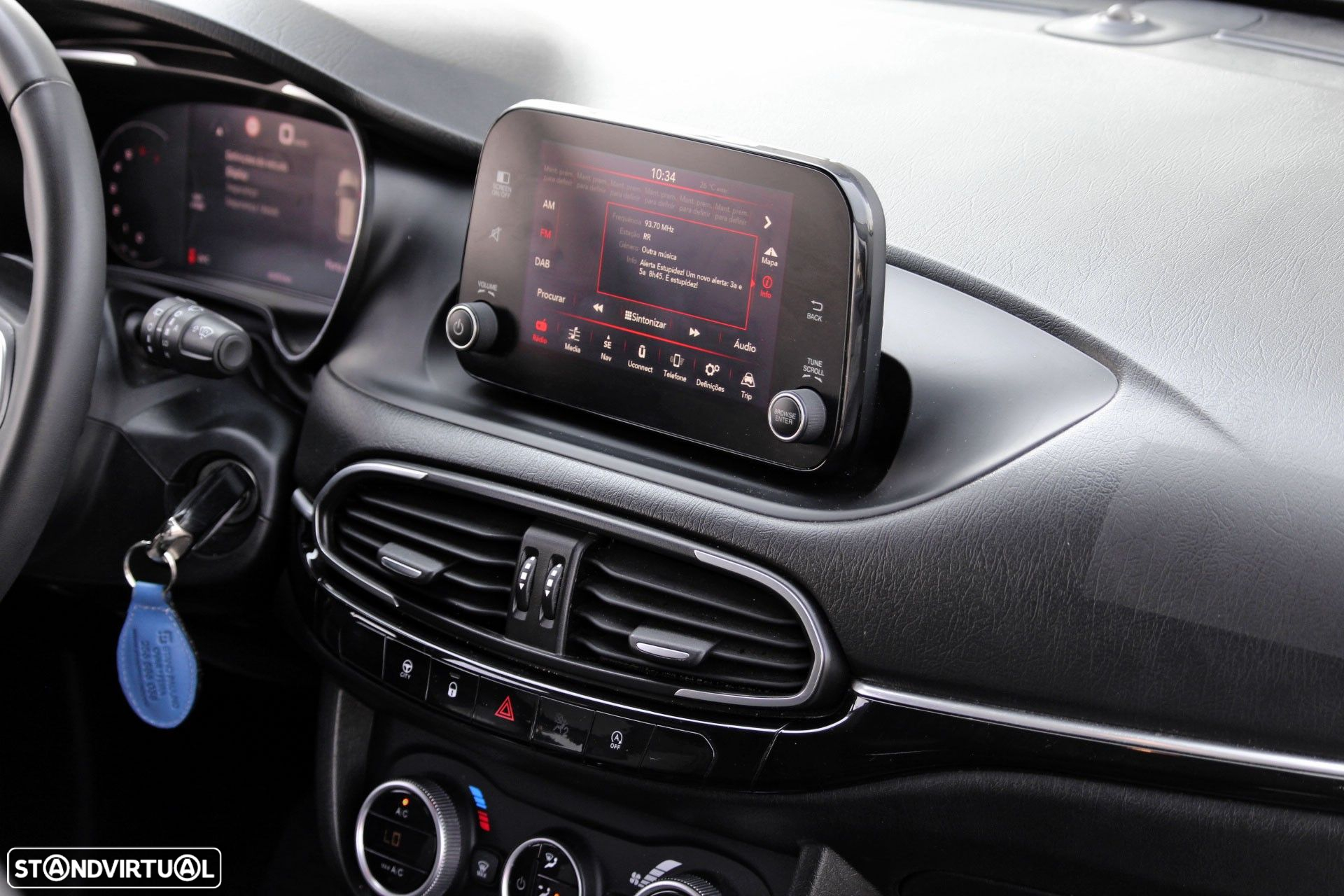 Fiat Tipo Cross - 12