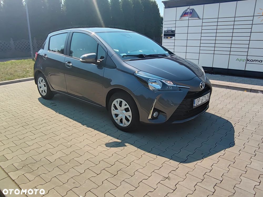 Toyota Yaris 1.5 Premium - 9