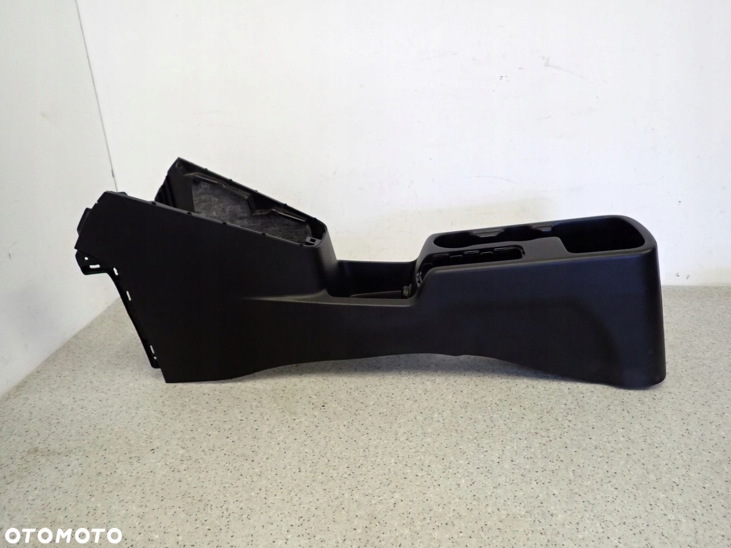 HYUNDAI IX20 HB 5D 09- TUNEL ŚRODKOWY - 1