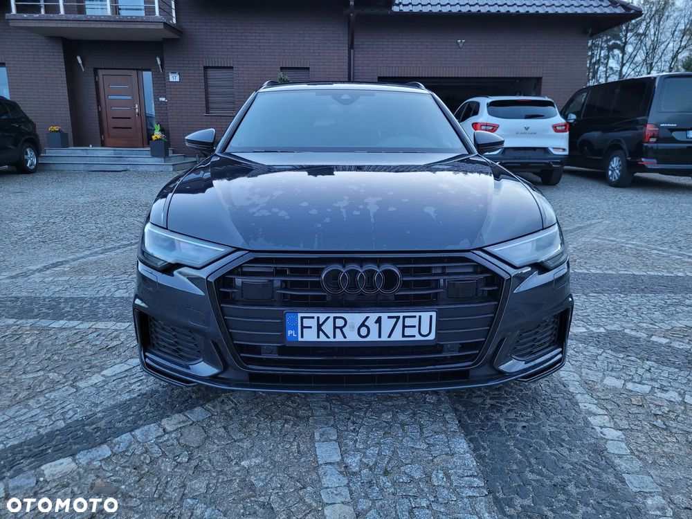 Audi A6 Avant 40 TDI S tronic S line - 1