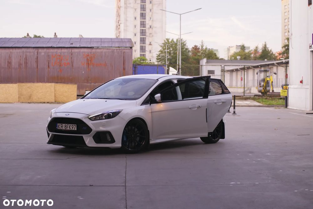 Ford Focus - 11