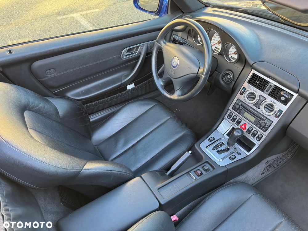 Mercedes-Benz SLK - 17