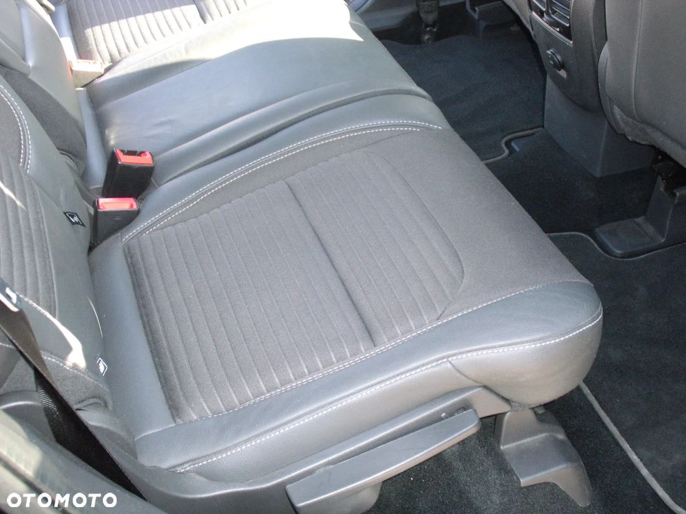 Ford Kuga 1.5 EcoBoost 2x4 Individual - 24