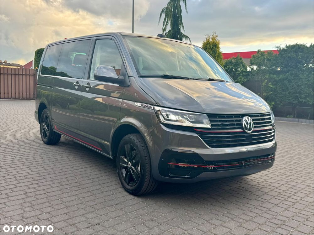 Volkswagen Caravelle - 1