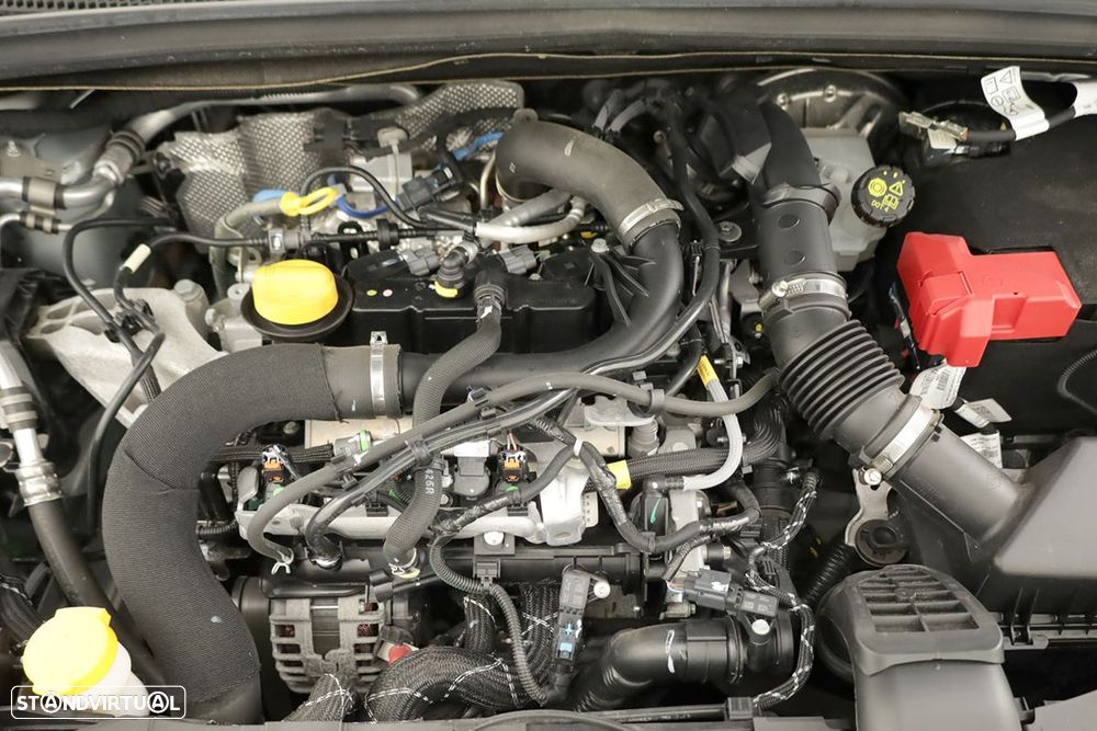 Renault Captur 1.0 TCe Techno Bi-Fuel - 25