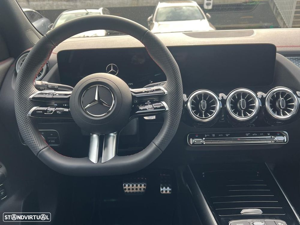 Mercedes-Benz EQA 250+ AMG Line - 14