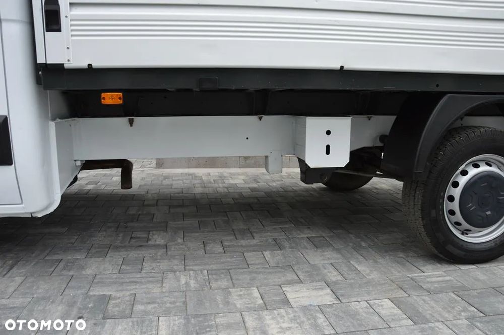 Opel Movano - 28