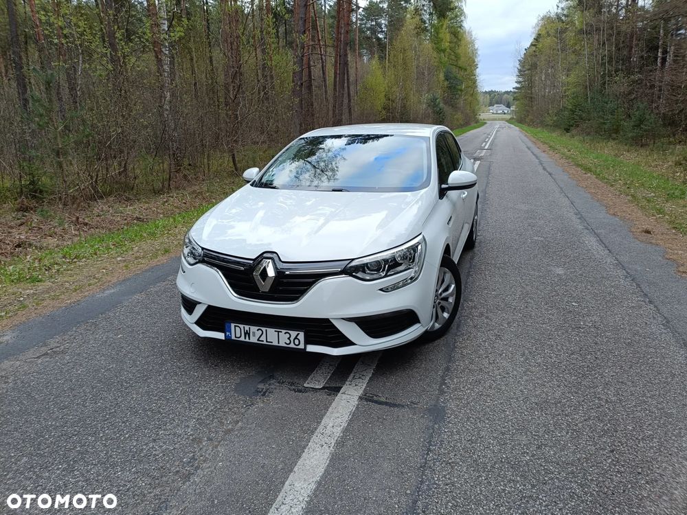 Renault Megane 1.6 SCe Life - 25