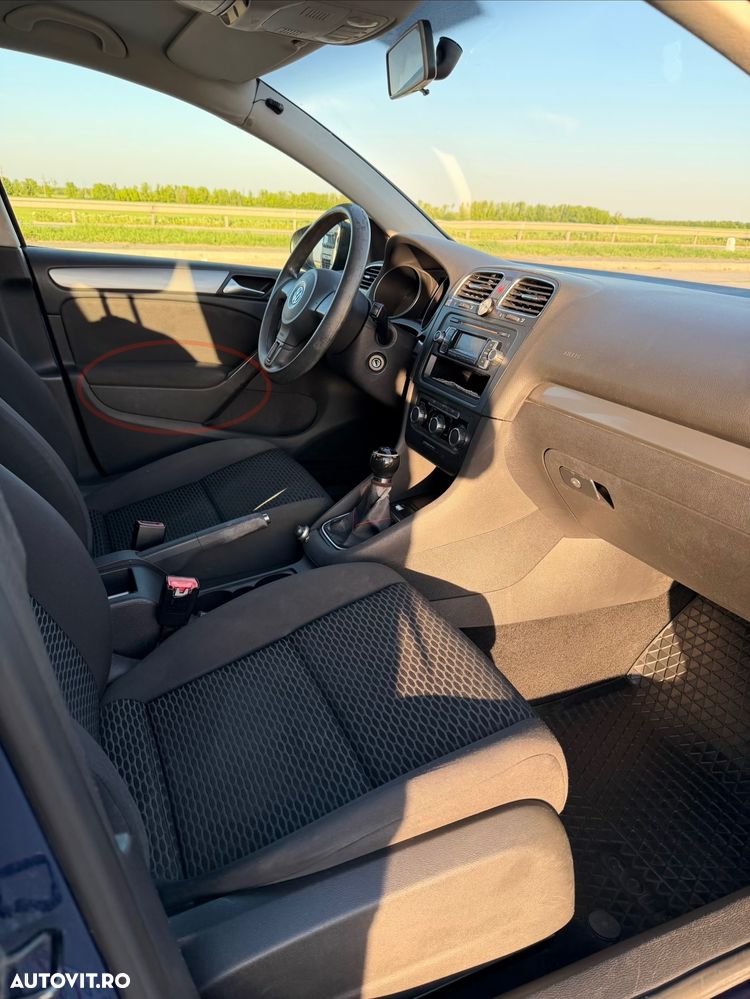 Volkswagen Golf 1.6 TDI DPF Trendline - 7