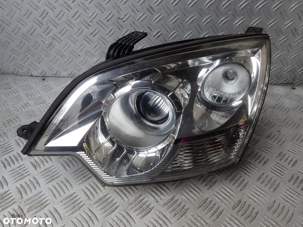 LAMPA XENON LEWY PRZÓD OPEL ANTARA - 1