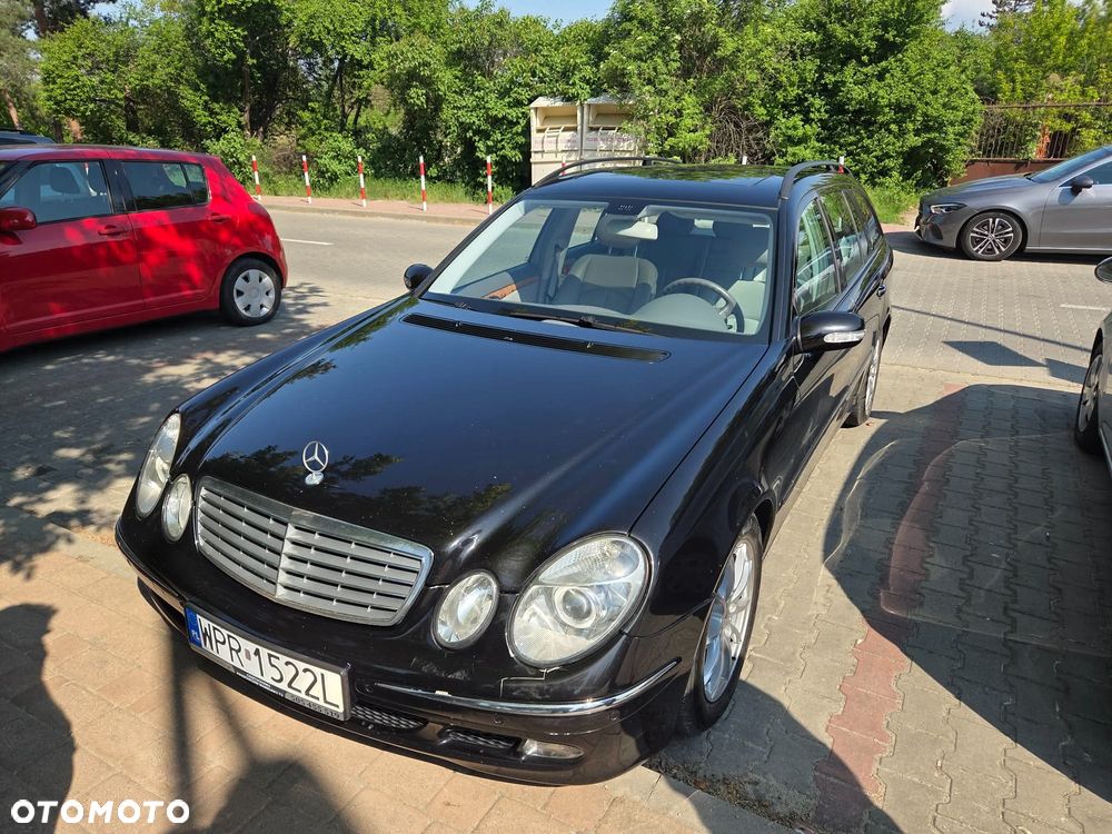 Mercedes-Benz Klasa E 320 T Avantgarde - 1