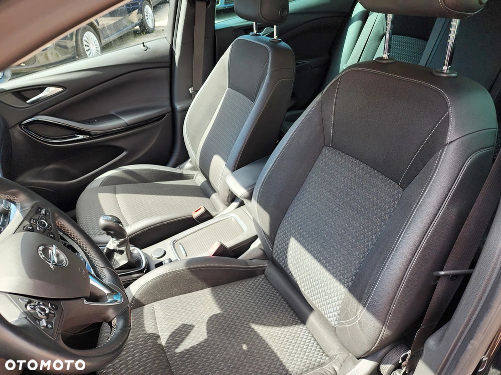 Opel Astra 1.4 Turbo Start/Stop Innovation - 25
