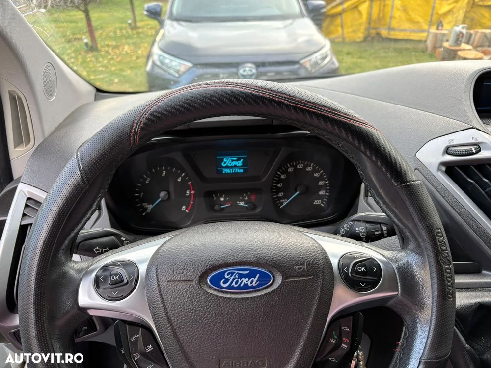 Ford Transit Custom - 11