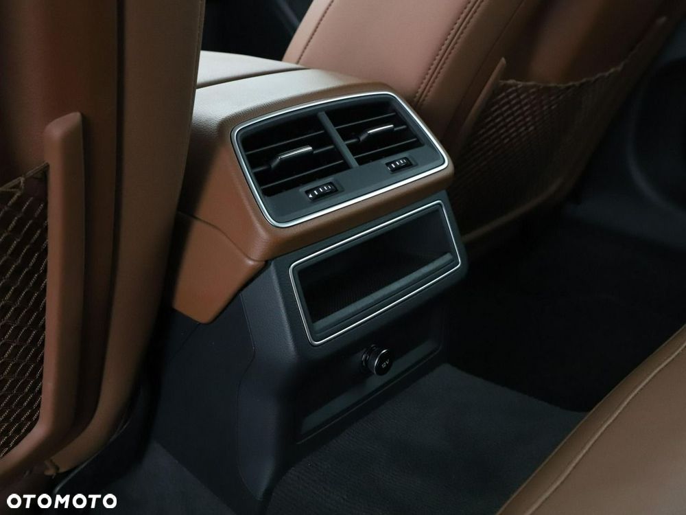 Audi A6 Avant TDI mHEV S tronic - 37