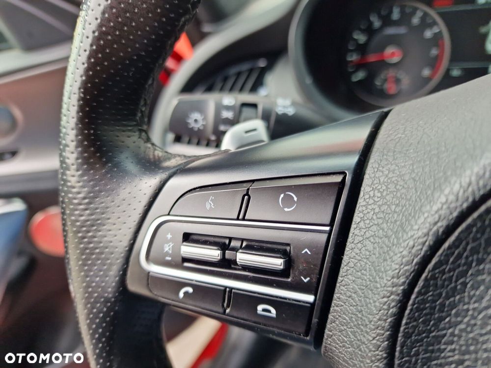 Kia Stinger 2.0 T-GDI GT Line - 26