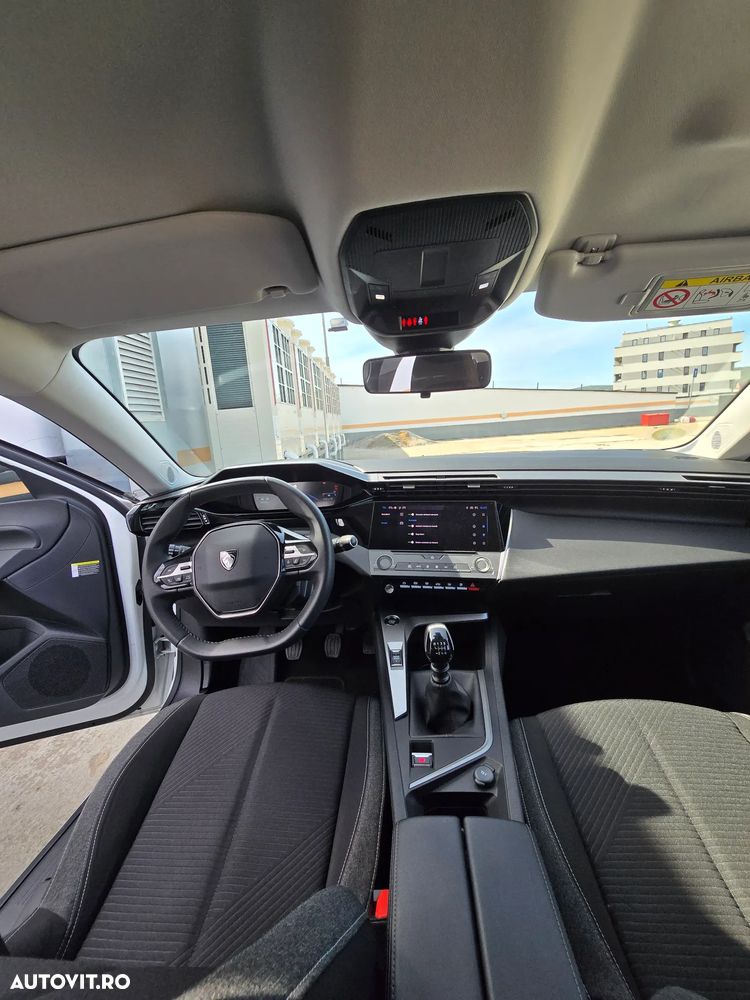 Peugeot 308 - 5