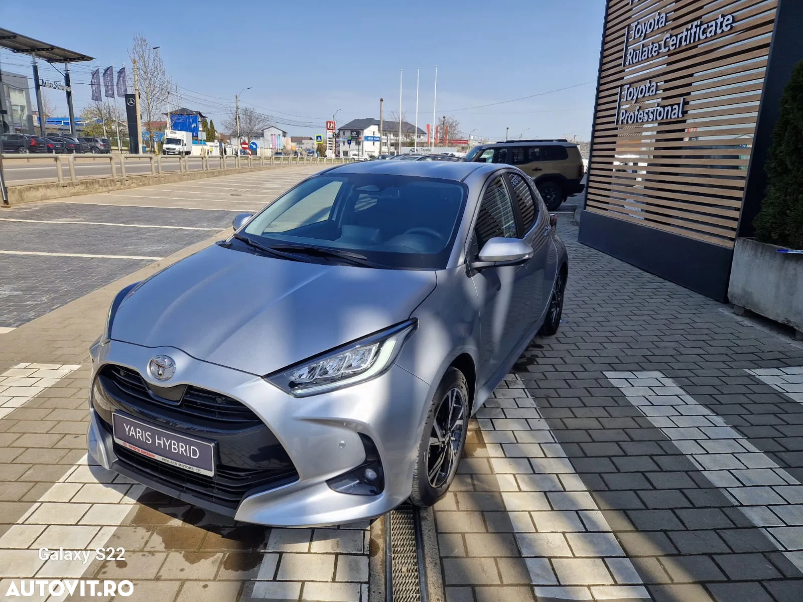 Toyota Yaris 1.5 116 CP HEV Business - 3