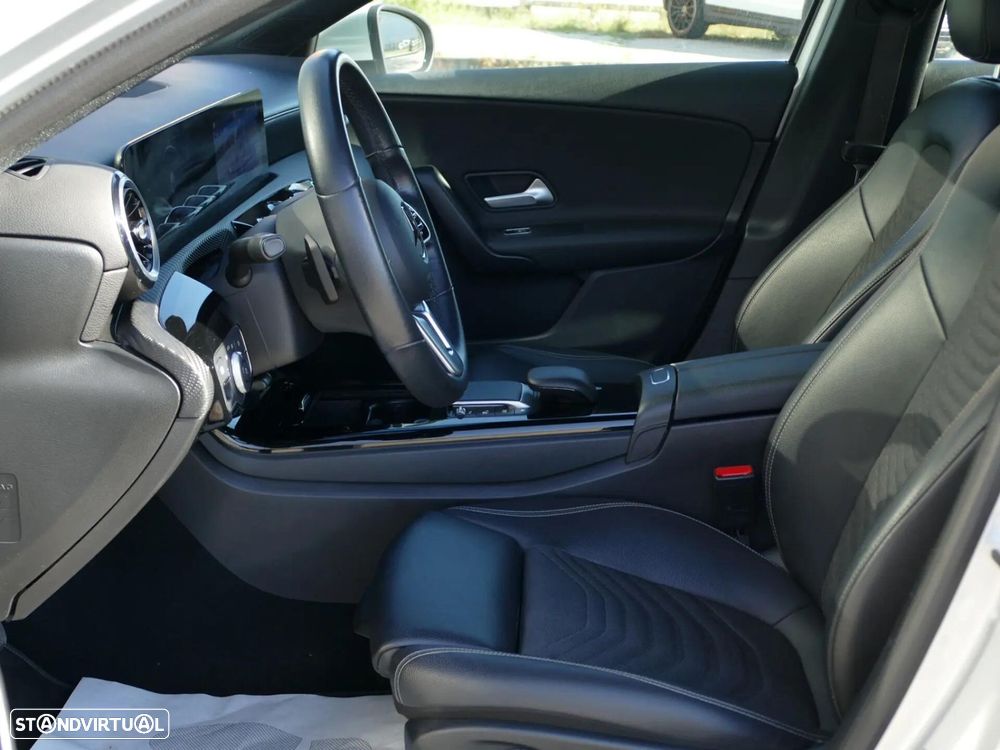 Mercedes-Benz A 250 e Style Plus - 24