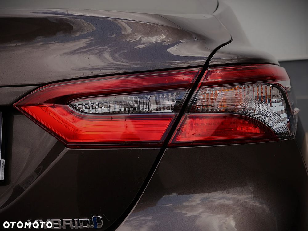 Toyota Camry 2.5 Hybrid Comfort CVT - 31