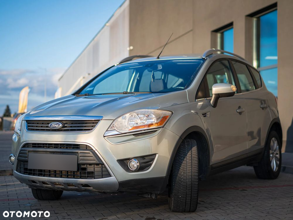 Ford Kuga - 9