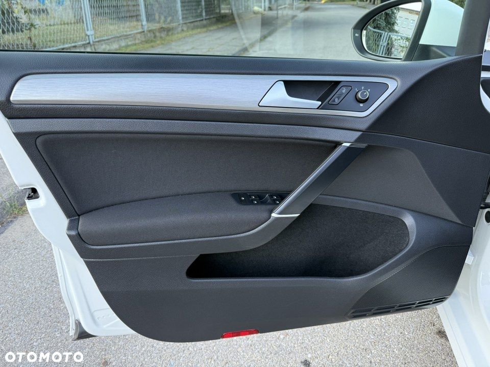 Volkswagen Golf 1.4 TSI (BlueMotion Technology) Highline - 19