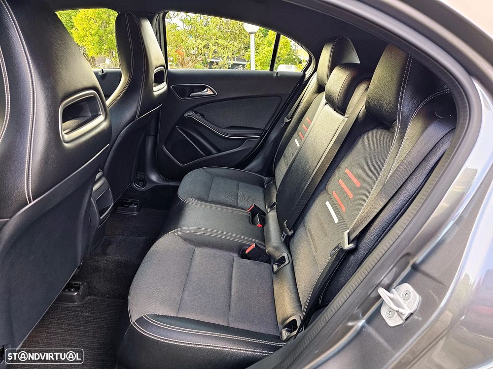 Mercedes-Benz A 180 d Style - 11