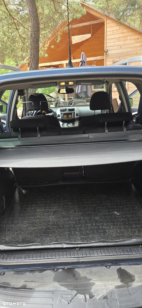 Toyota RAV4 2.2 D-4D Sol - 30