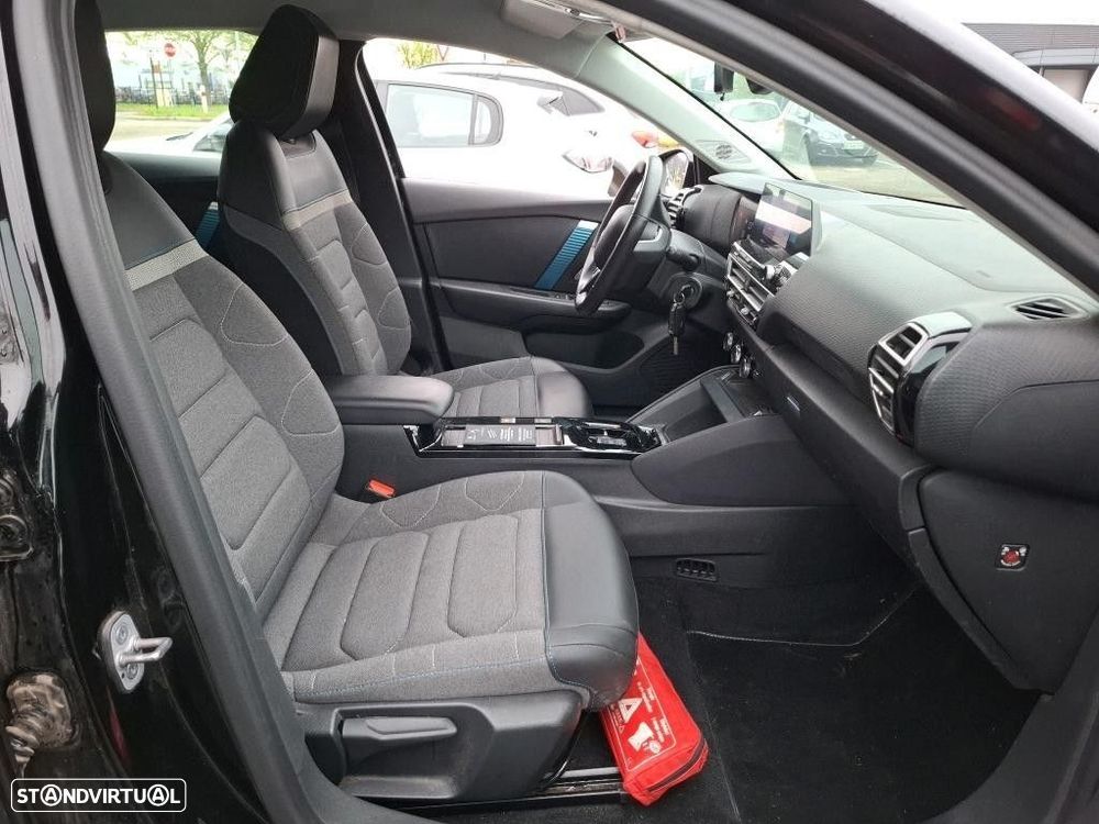 Citroën e-C4 136 MAX - 6