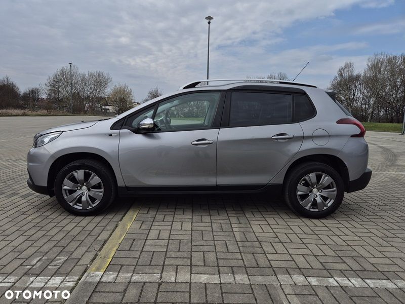 Peugeot 2008 PureTech 82 Style - 6