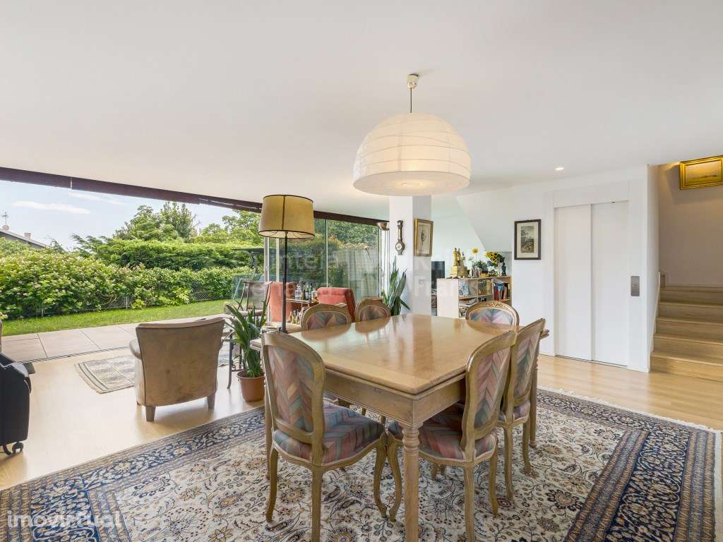 Moradia T4 com jardim próximo ao Parque da Cidade, Porto - Grande imagem: 3/24