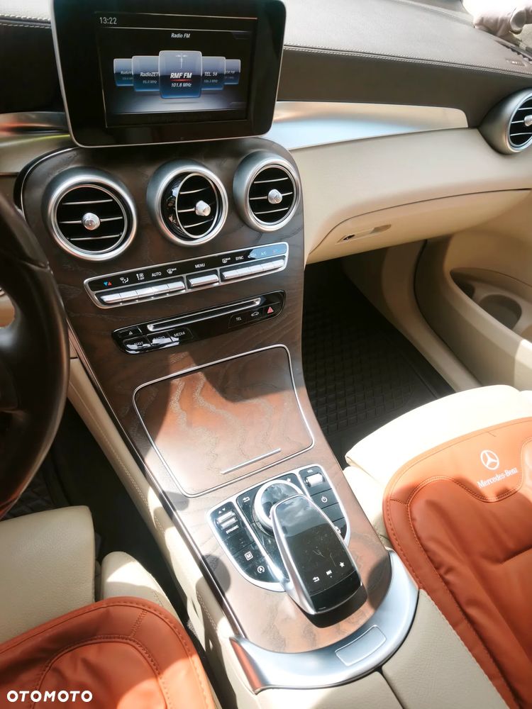 Mercedes-Benz GLC - 8