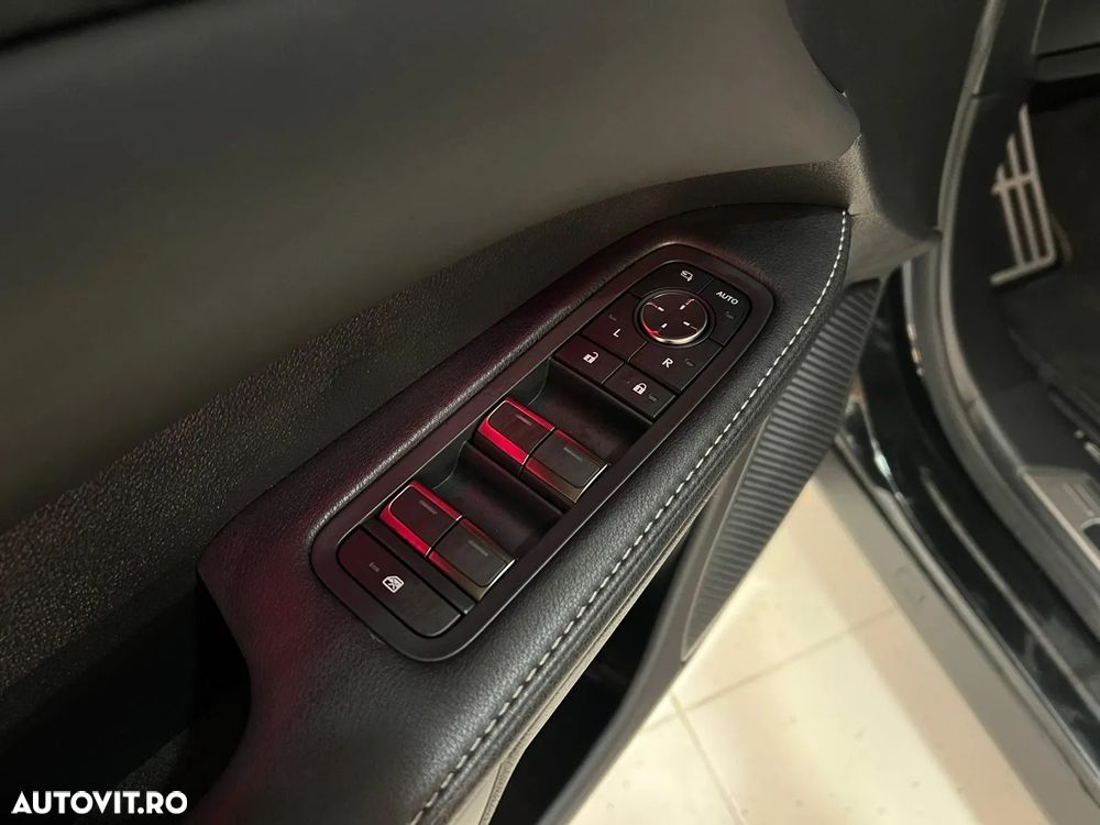 Lexus Seria RX 500h Performance F-Sport - 32