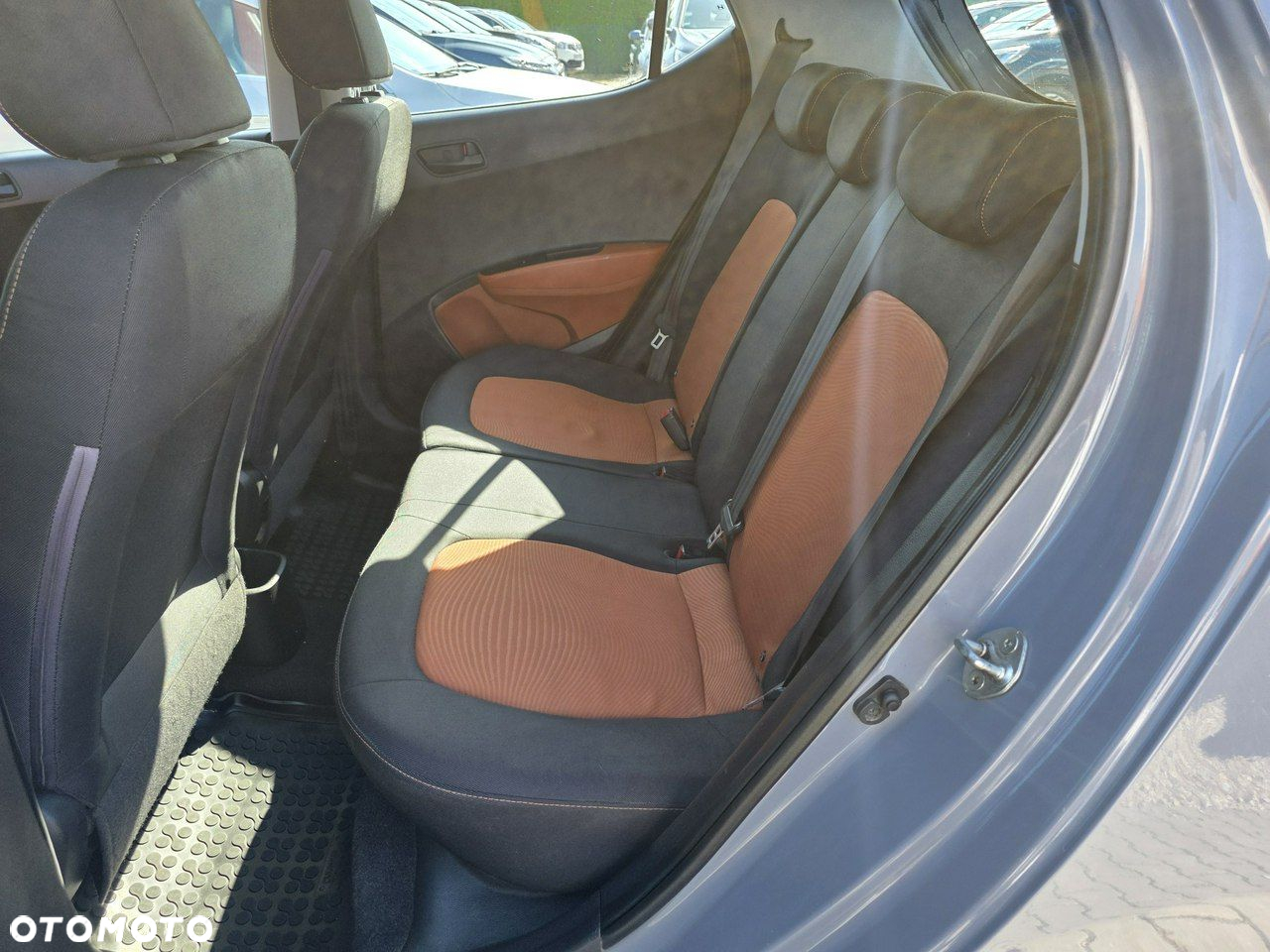 Hyundai i10 1.0 EDITION 30+ - 35