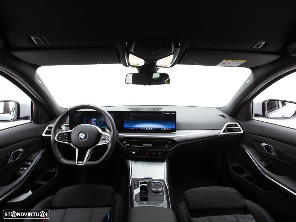 BMW 330 i xDrive Aut. - 8