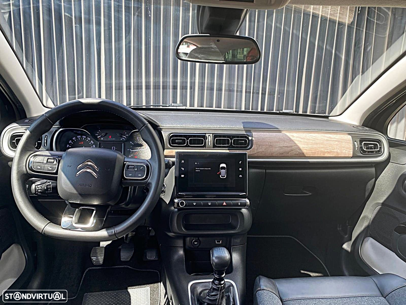 Citroën C3 1.2 PureTech Shine - 13