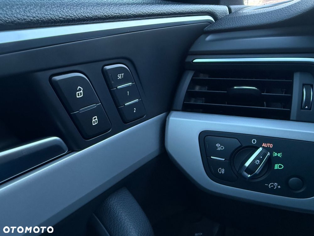 Audi A4 Limousine 40 TDI quattro S tronic advanced - 9