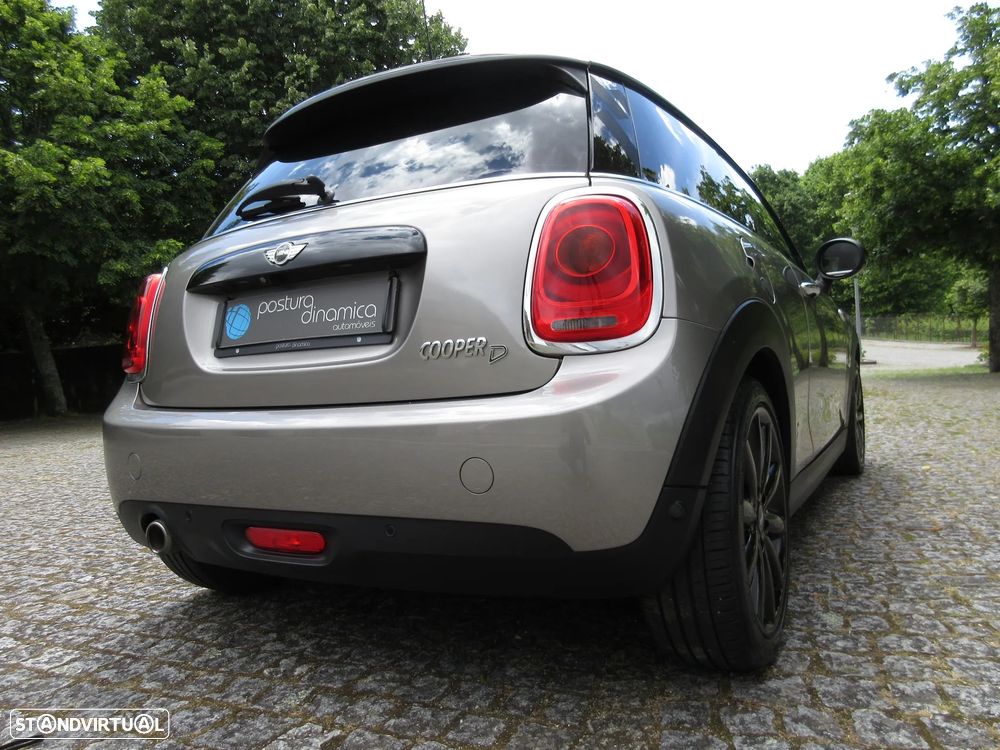 MINI 3 Portas Cooper D Aut. - 15