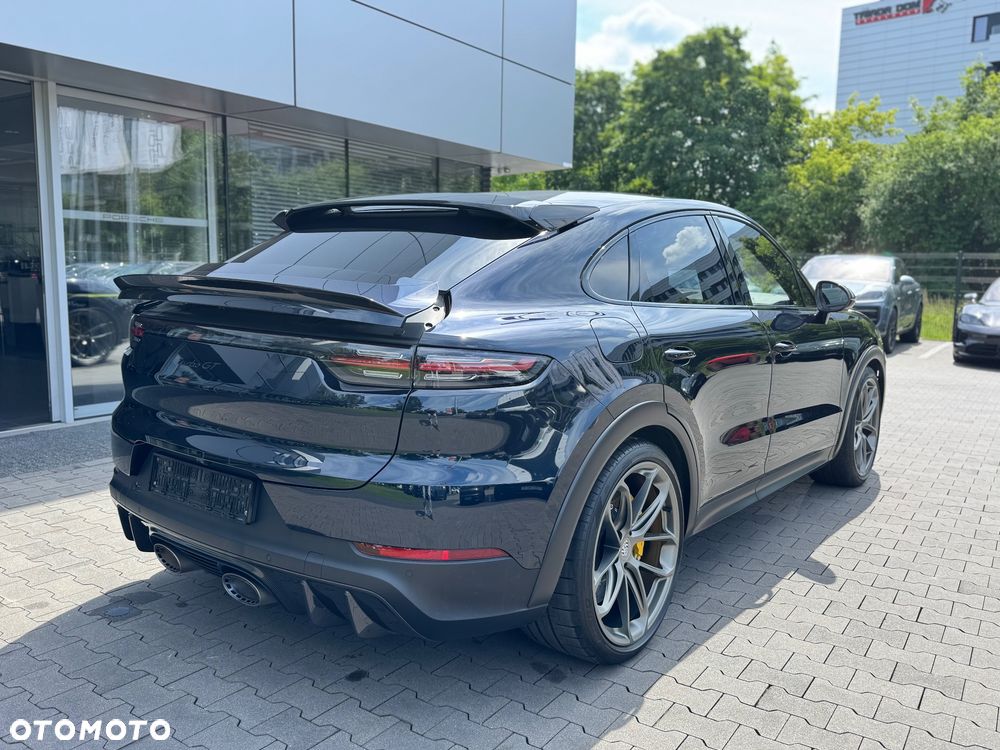 Porsche Cayenne Turbo GT - 8