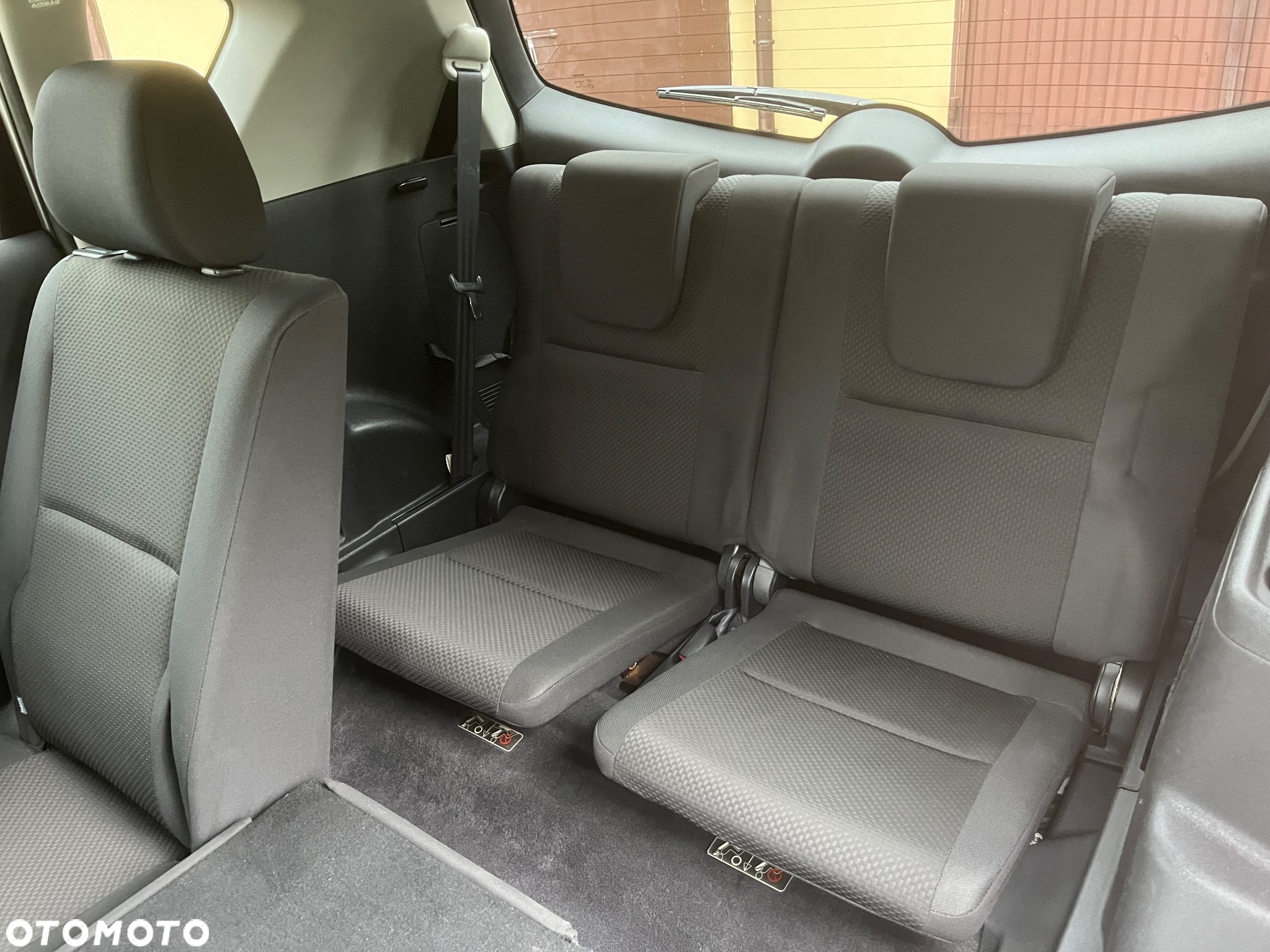 Toyota Corolla Verso 1.8 Sol + 7os - 19