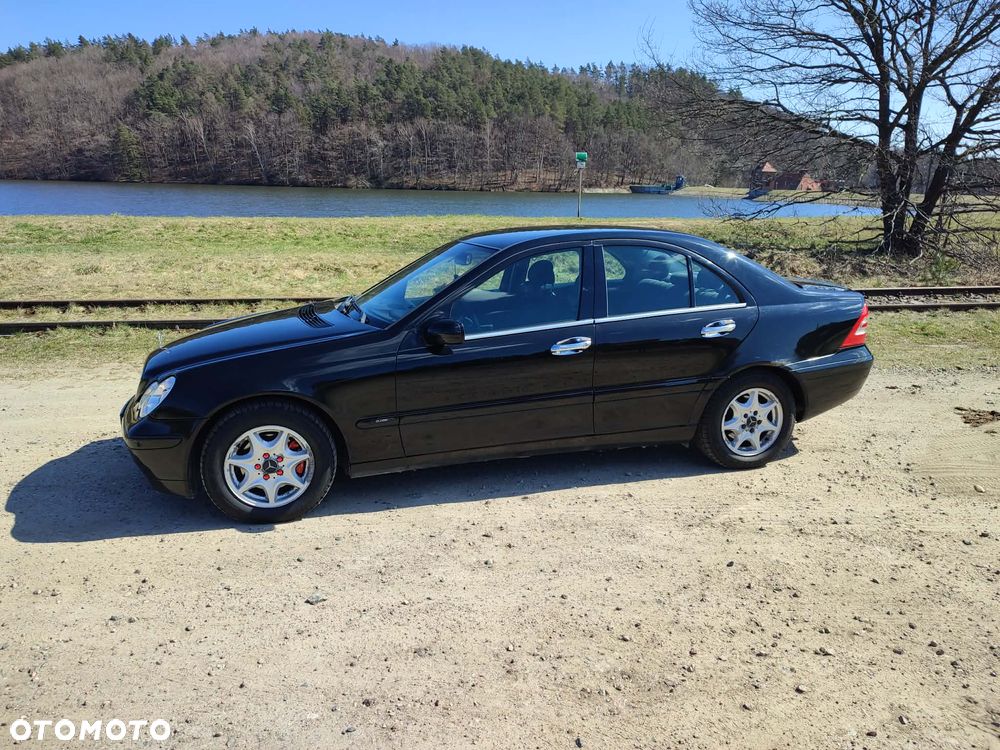 Mercedes-Benz Klasa C 180 Kompressor Classic - 15