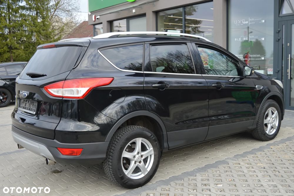 Ford Kuga 2.0 TDCi 2x4 Trend - 17