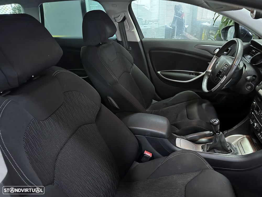 Citroën C5 Tourer 1.6 HDi Séduction - 17