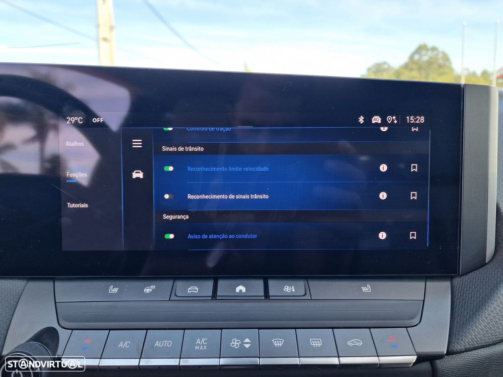 Opel Astra 1.2 T Elegance Aut. - 38